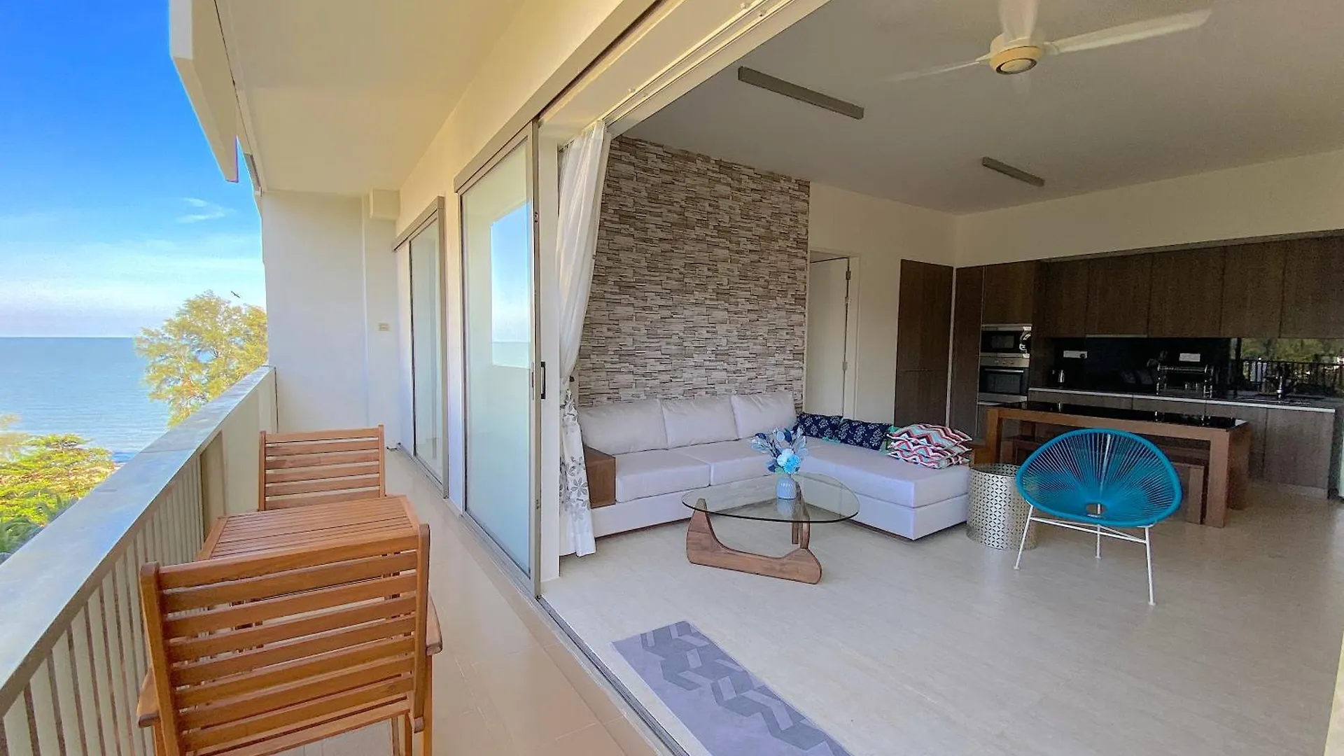 Apartment By The Sea Suite,Batu Ferringhi